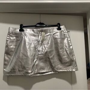 Abercrombie & Fitch Silver Metallic Women's Skirt